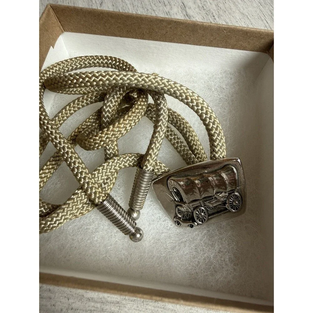 Vintage Hickok Western Pioneer Covered Conestoga Wagon Bolo Tie Metallic Cord